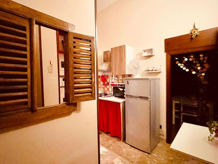 La Casa Di Eva Apartment Palermo Exterior photo